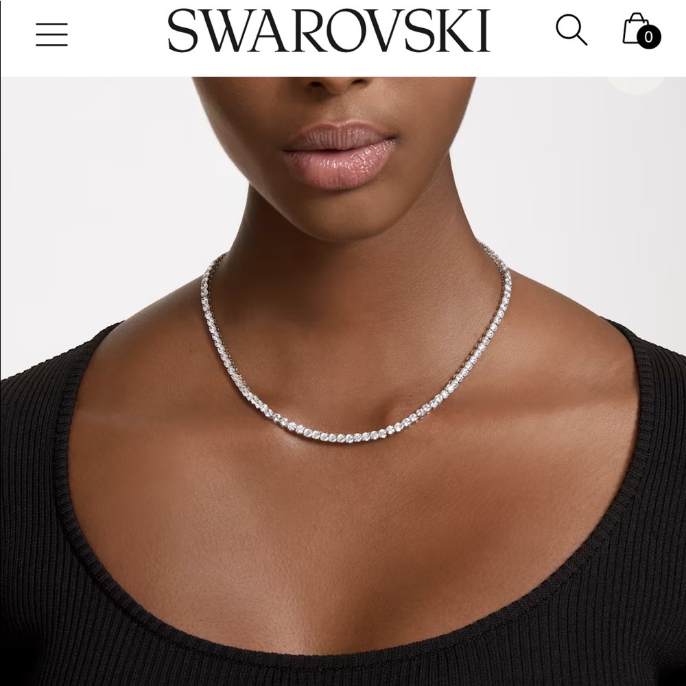 Matrix Tennis necklace
Round cut, Small, White brand new never worn